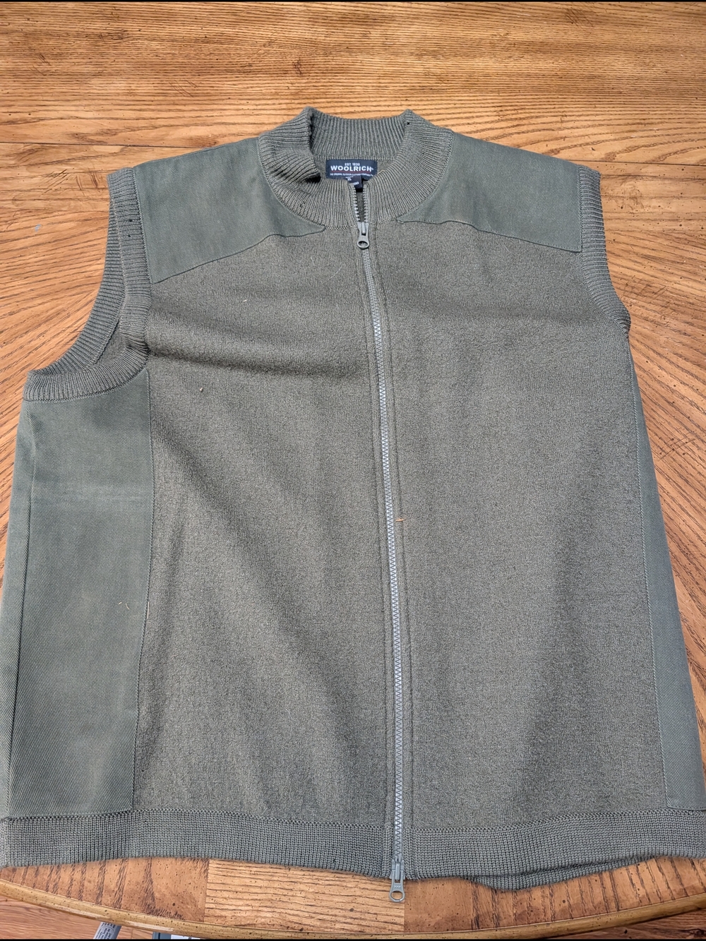 Woolrich Men's Olive Green Zip Front Fleece Vest.